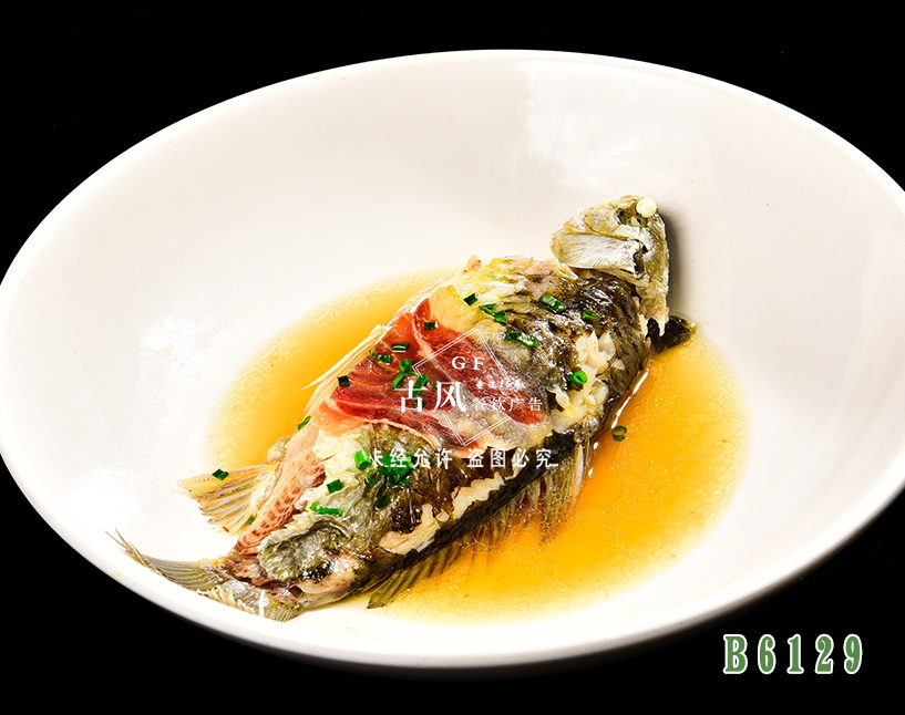 B6129火(huǒ)腿蒸錢(qián)江鲫魚